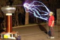 /album/foto%c4%9fraflar%3a-hakk%c4%b1m%c4%b1zda/faraday-kafesi-jpg/
